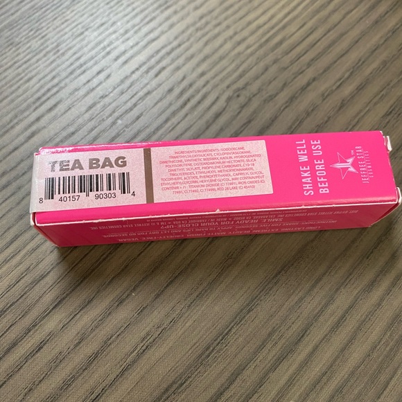 Jeffree Star Velour Lipstick - Tea Bag - New in Box - Picture 4 of 9